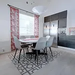 Villaapaja