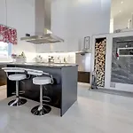 Villaapaja